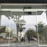 Cửa kính cường lực tự động